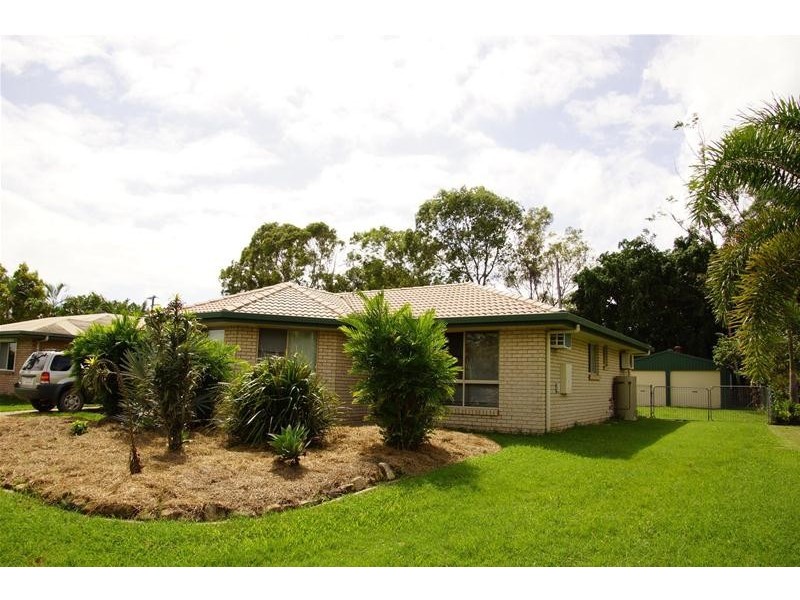 5 Lando Avenue, Sarina QLD 4737