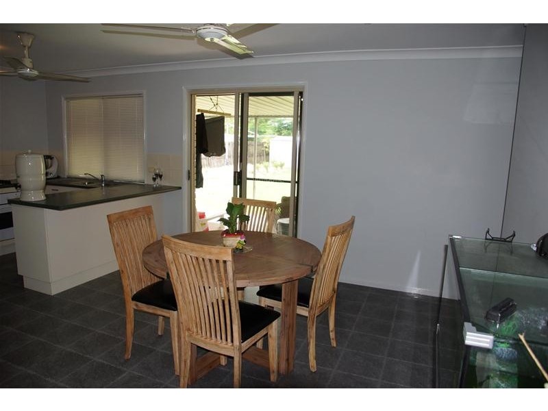 5 Lando Avenue, Sarina QLD 4737