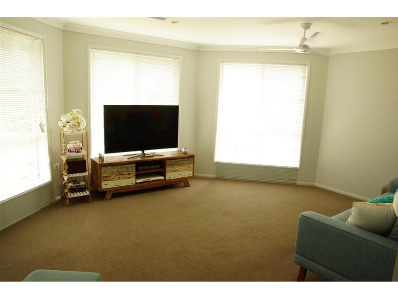 5 Lando Avenue, Sarina QLD 4737