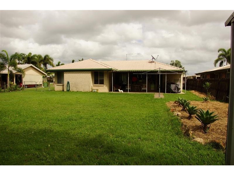 5 Lando Avenue, Sarina QLD 4737