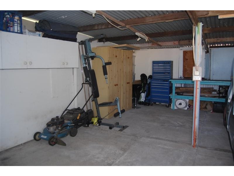 146 Broad Street, Sarina QLD 4737