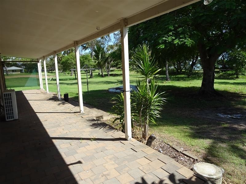 84 Edmunds Avenue, Hay Point QLD 4740