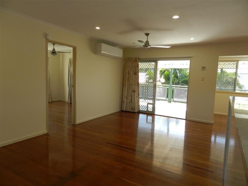 115 Zelma Street, Grasstree Beach QLD 4740