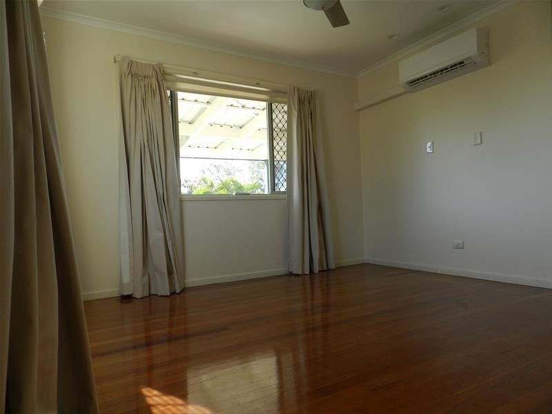 115 Zelma Street, Grasstree Beach QLD 4740