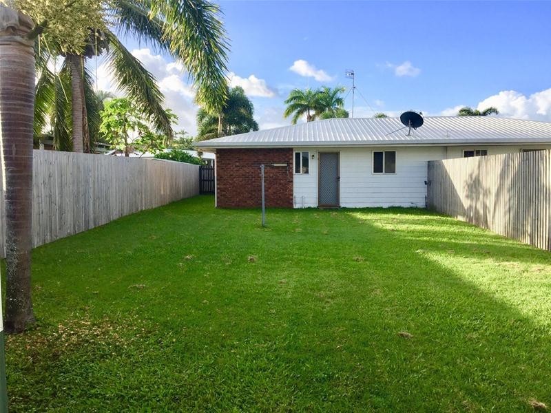 2/66 Celeber Drive, Andergrove QLD 4740