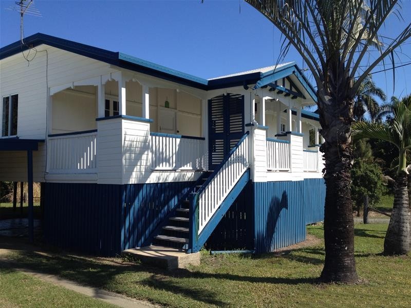 63 Range Road, Sarina QLD 4737