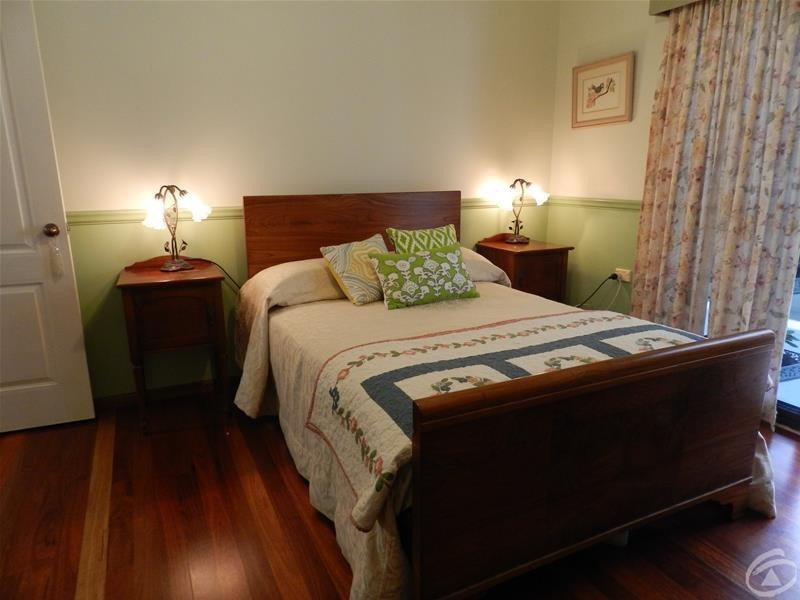 215 East Funnel Creek Road, Sarina Range QLD 4737