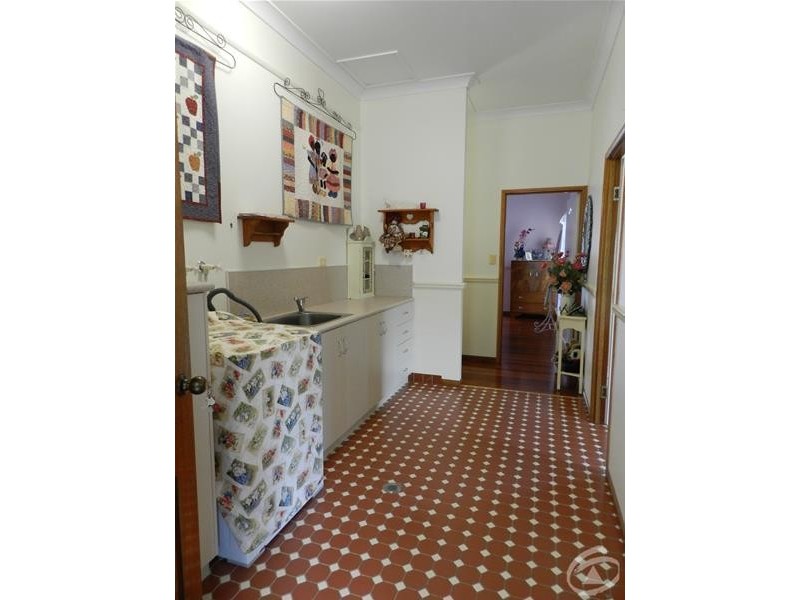 215 East Funnel Creek Road, Sarina Range QLD 4737