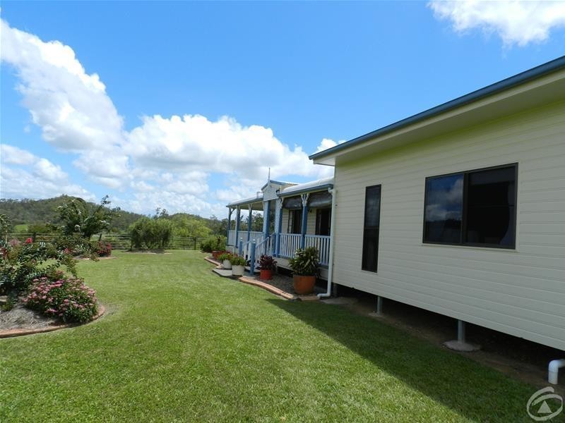 215 East Funnel Creek Road, Sarina Range QLD 4737