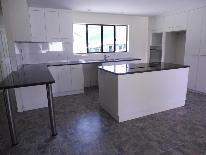 1085  Mount Martin Loop Road, Mount Martin QLD 4754