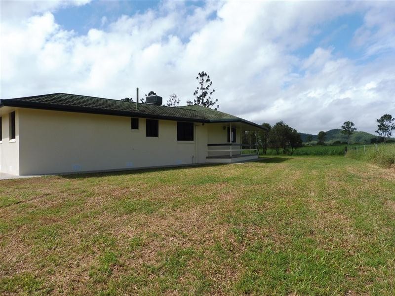 1085  Mount Martin Loop Road, Mount Martin QLD 4754