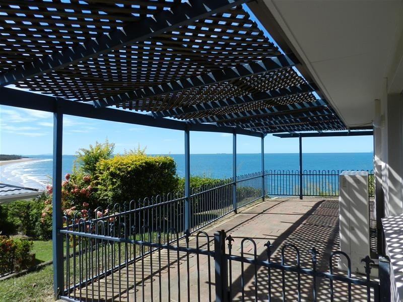 10 Captain Blackwood Drive, Sarina Beach QLD 4737