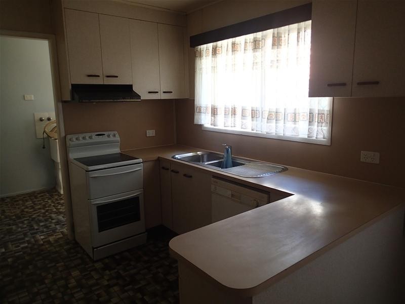 40 Broad Street, Sarina QLD 4737