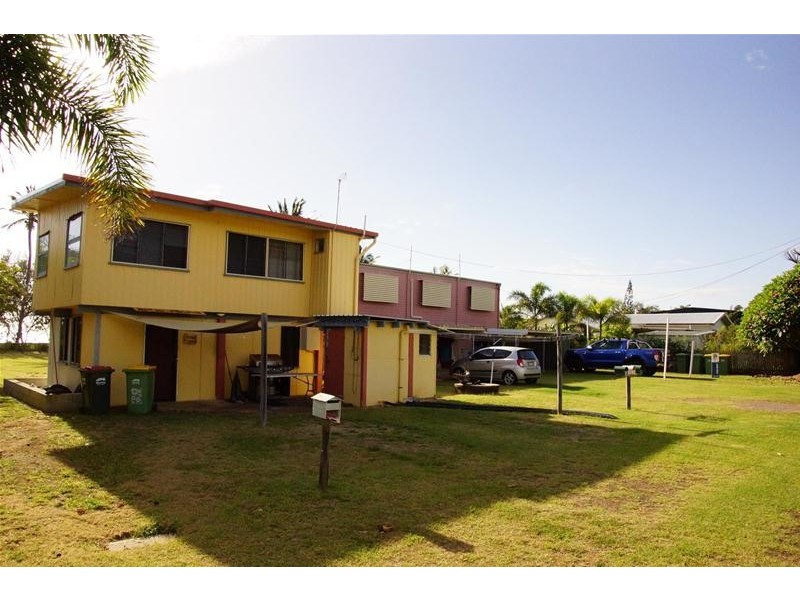 14-16 Owen Jenkins Drive, Sarina Beach QLD 4737