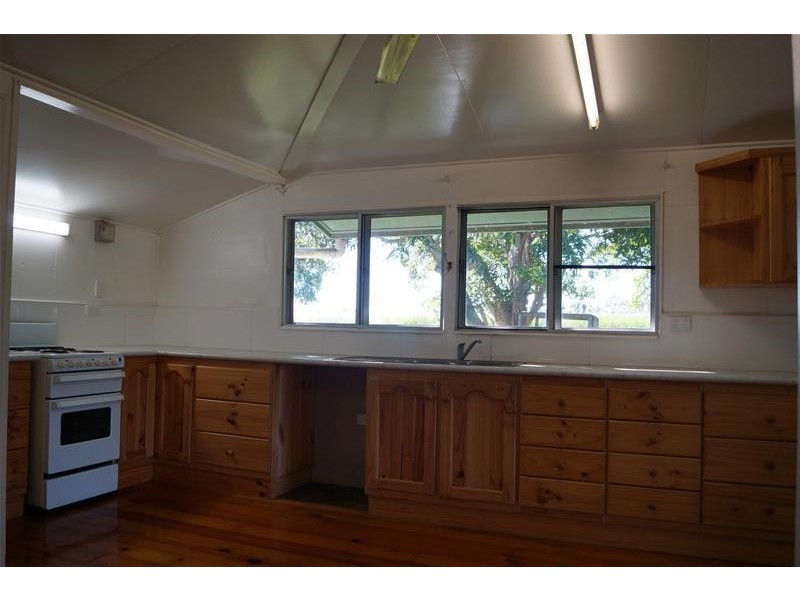 168 Koumala Bolingbroke Road, Koumala QLD 4738