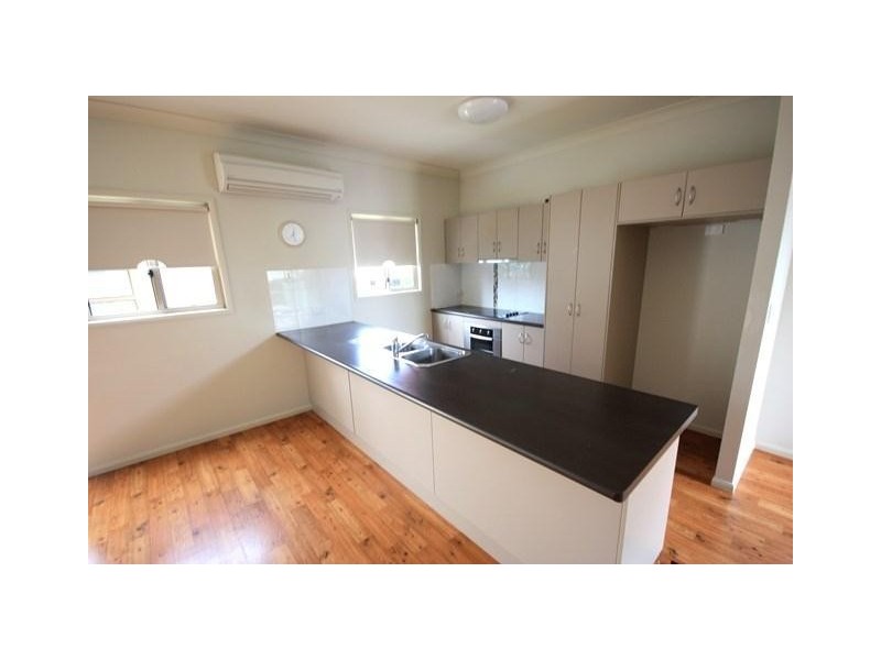 27 Vincent Street, South Mackay QLD 4740