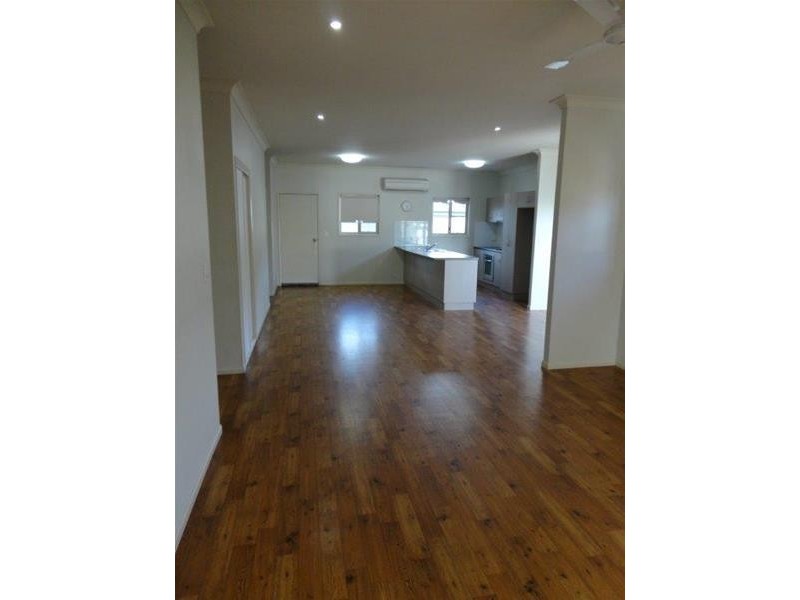 27 Vincent Street, South Mackay QLD 4740