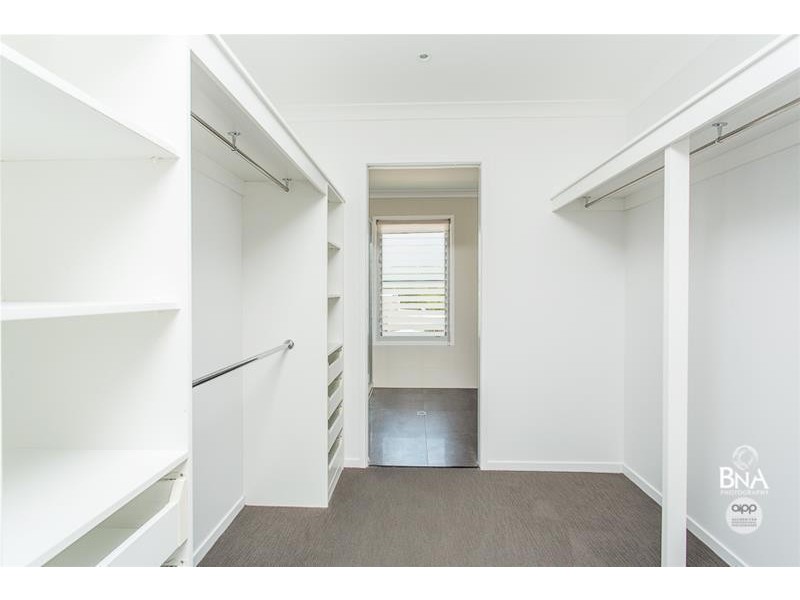 70 The Esplanade, Grasstree Beach QLD 4740