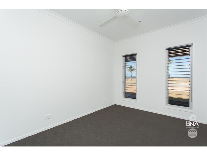 70 The Esplanade, Grasstree Beach QLD 4740