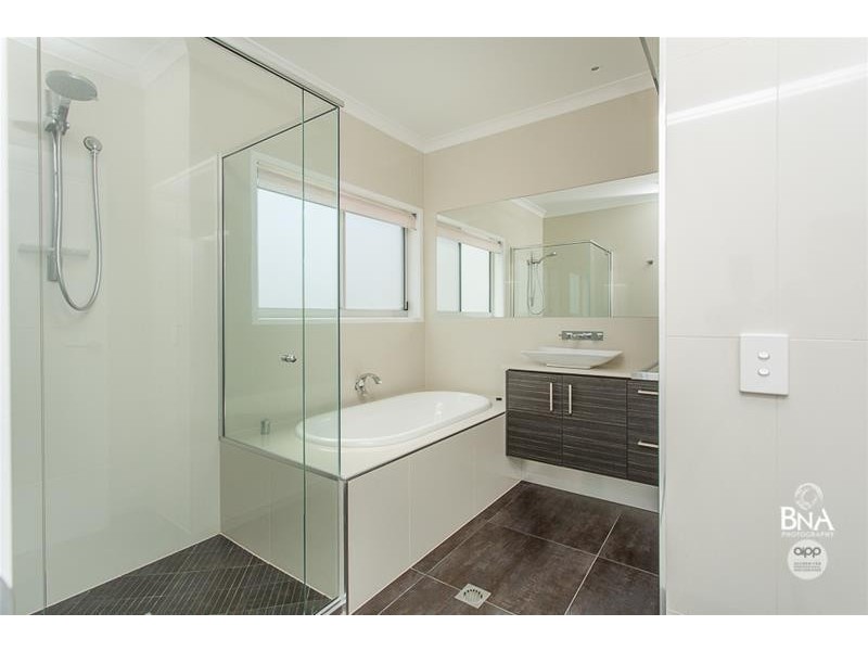 70 The Esplanade, Grasstree Beach QLD 4740