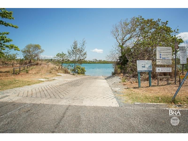 70 The Esplanade, Grasstree Beach QLD 4740