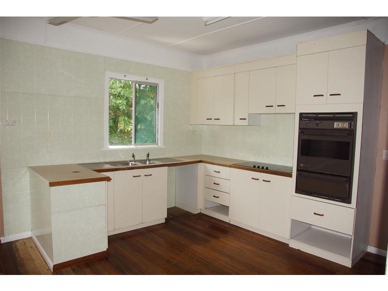 6 Keating Court, Armstrong Beach QLD 4737