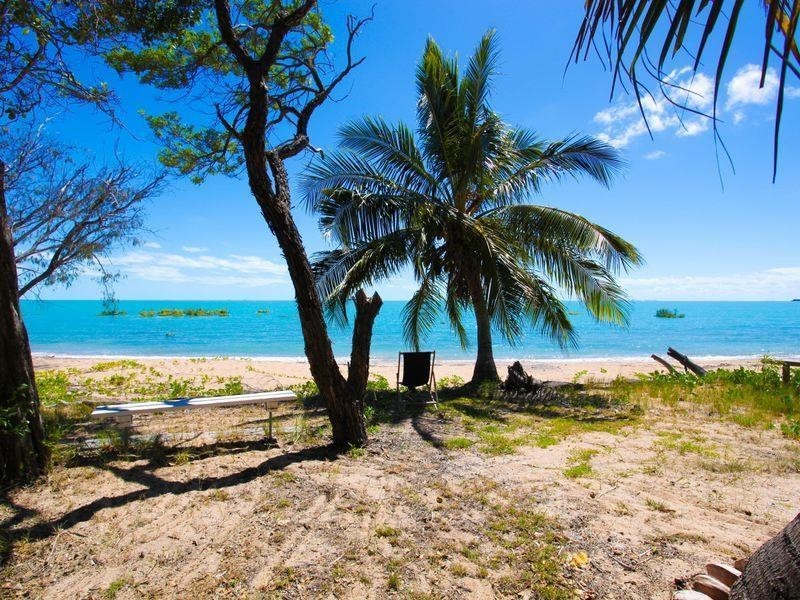 95 Colonial Drive, Clairview QLD 4741