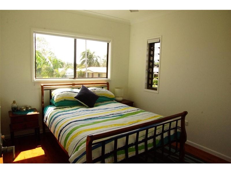 4 Campbell Street, Campwin Beach QLD 4737