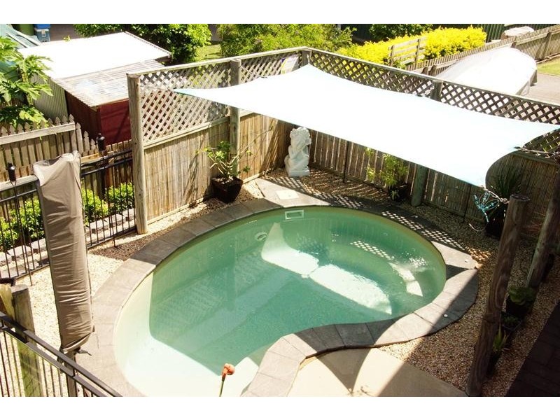 4 Campbell Street, Campwin Beach QLD 4737