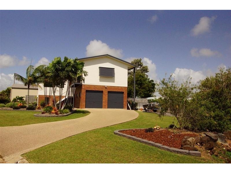 4 Campbell Street, Campwin Beach QLD 4737