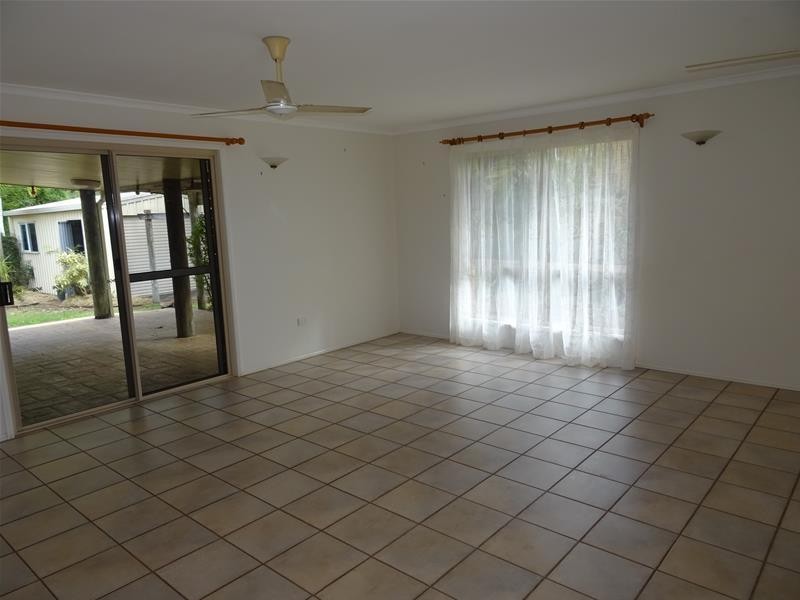 450 Grasstree Beach Road, Grasstree Beach QLD 4740