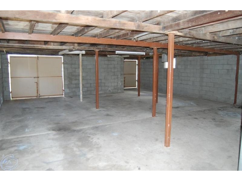 11 Brewers Road, Sarina QLD 4737