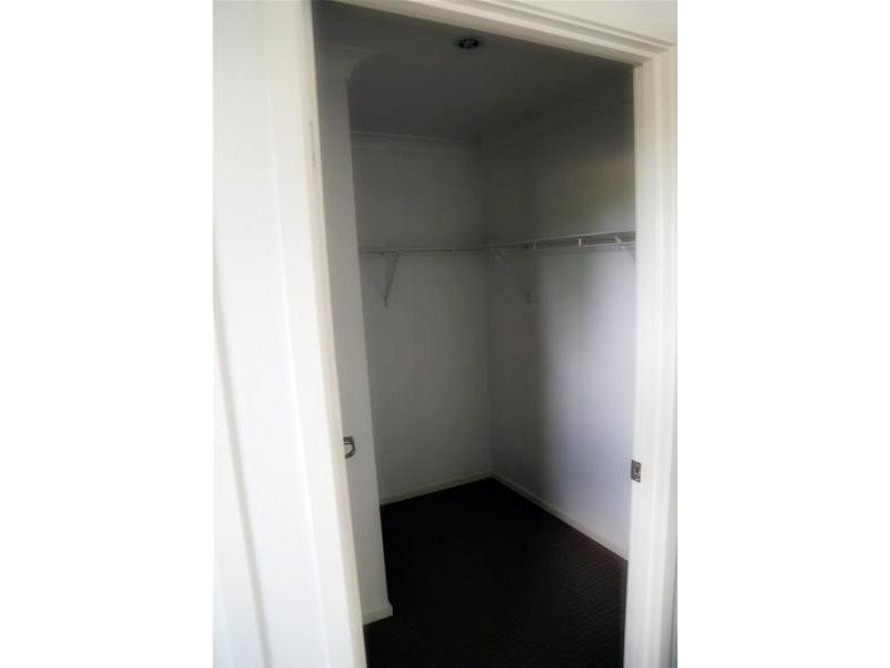 77 St Lawrence Street, Nebo QLD 4742