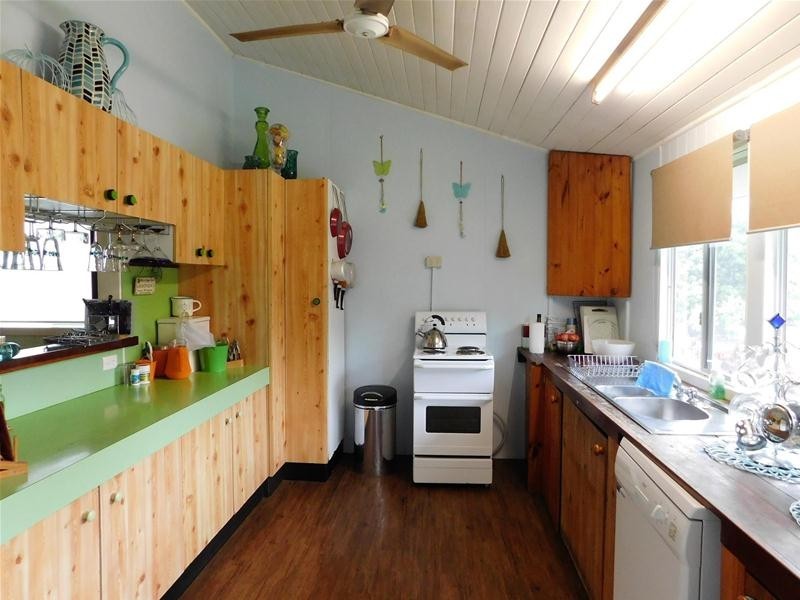 30 Mill Street, Sarina QLD 4737