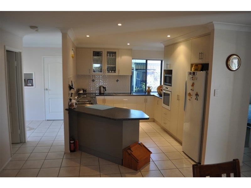 14 Brooksfield Drive, Sarina Beach QLD 4737