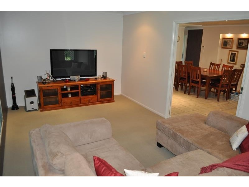 14 Brooksfield Drive, Sarina Beach QLD 4737