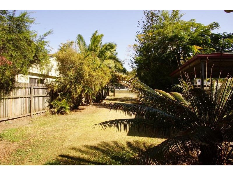 11 Ablett Street, Sarina QLD 4737