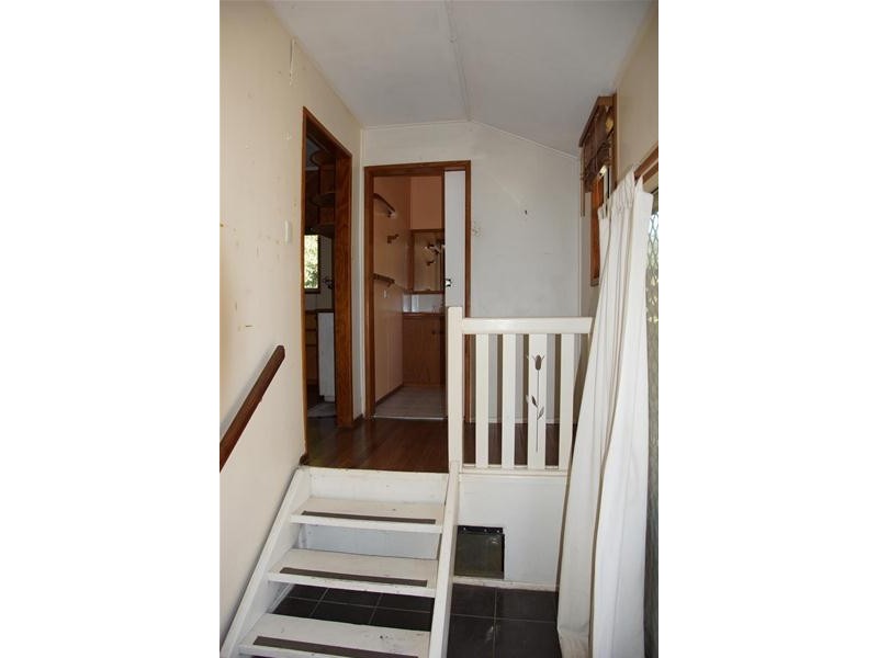 11 Ablett Street, Sarina QLD 4737