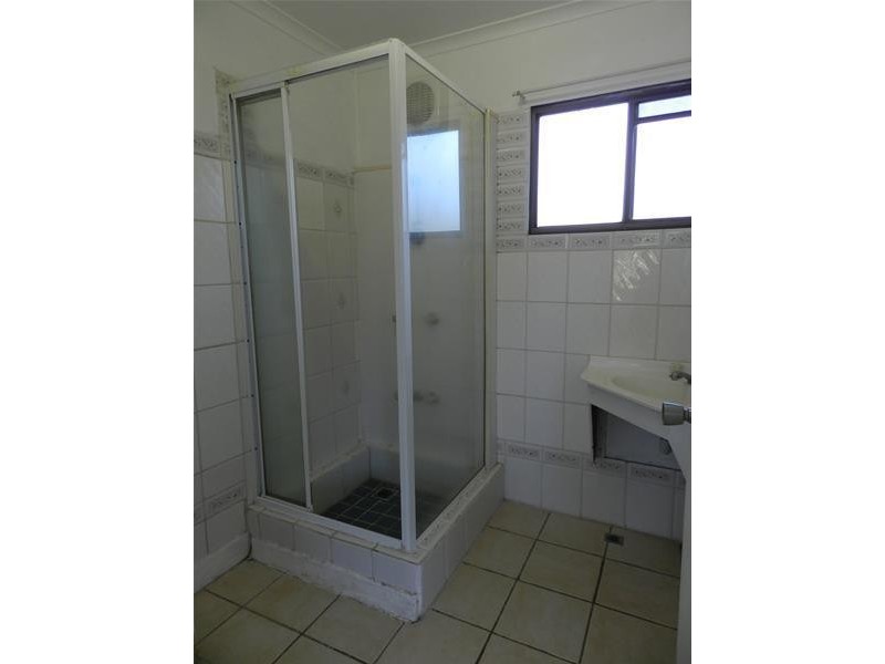 28 Chelona Park Drive, Sarina QLD 4737