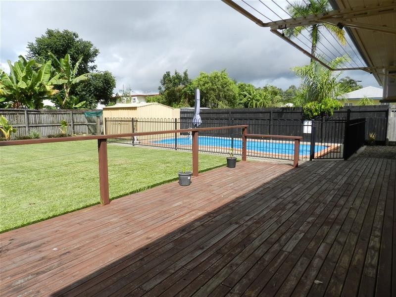 8 Dawson Street, Sarina QLD 4737