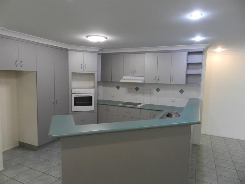 8 Dawson Street, Sarina QLD 4737