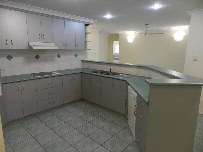 8 Dawson Street, Sarina QLD 4737