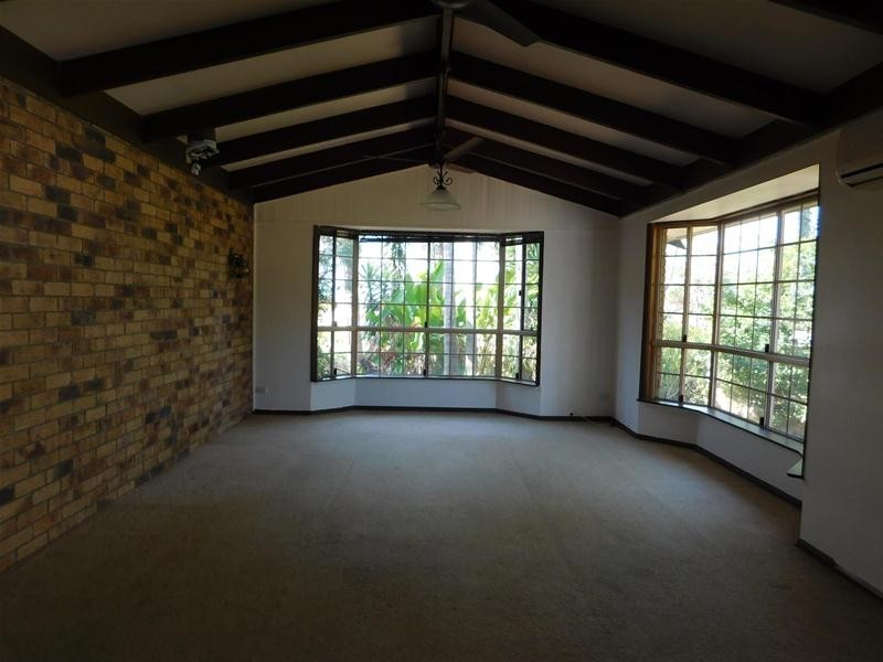 1 Gralow  Court, Alligator Creek QLD 4740