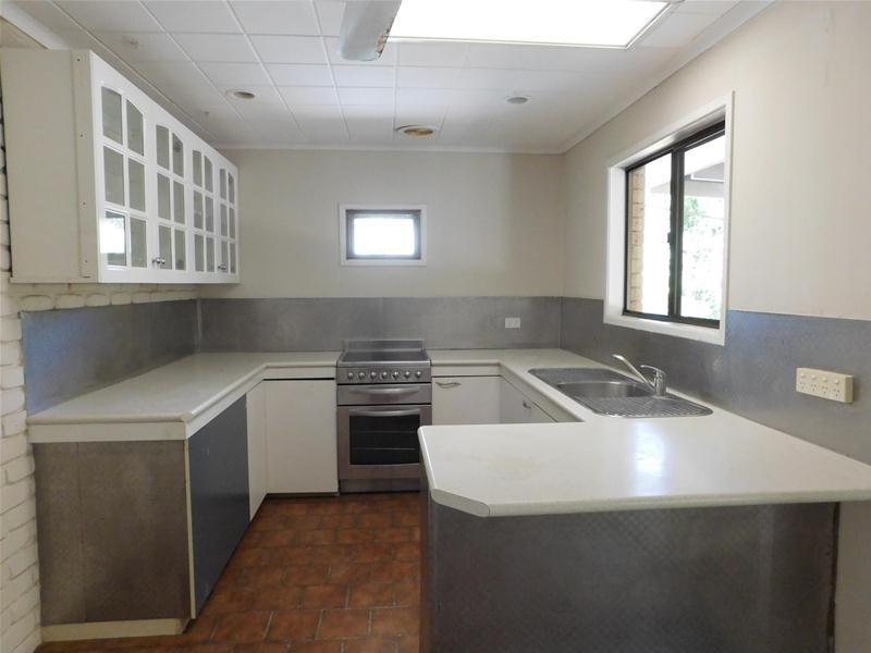 1 Gralow  Court, Alligator Creek QLD 4740