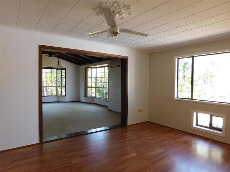 1 Gralow  Court, Alligator Creek QLD 4740