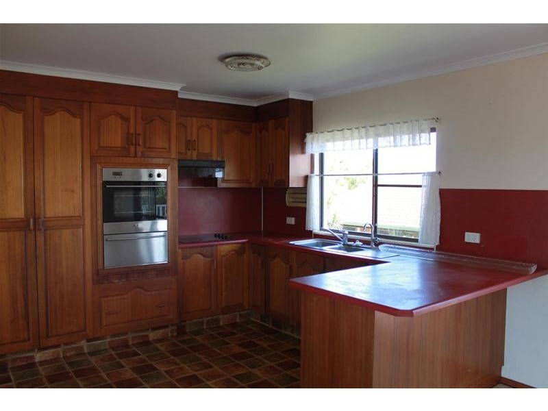 39 Hackett Court, Campwin Beach QLD 4737