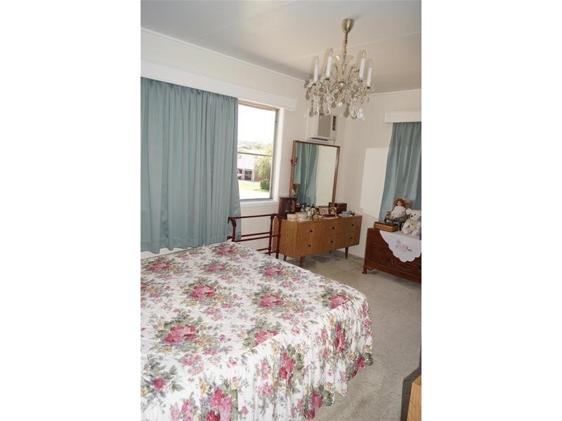 35 Brooks Road, Sarina QLD 4737