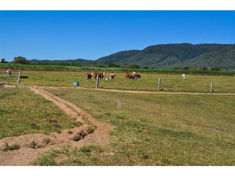 75 Sievers Road, Oakenden QLD 4741