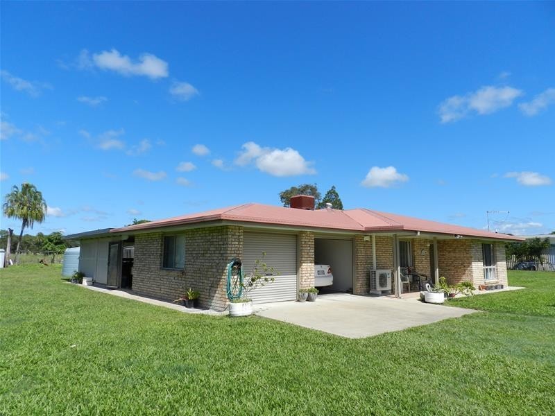 54 Hans Christian Street, Sarina QLD 4737