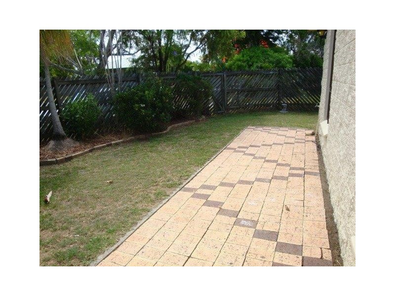 18 Lindesay Court, South Mackay QLD 4740